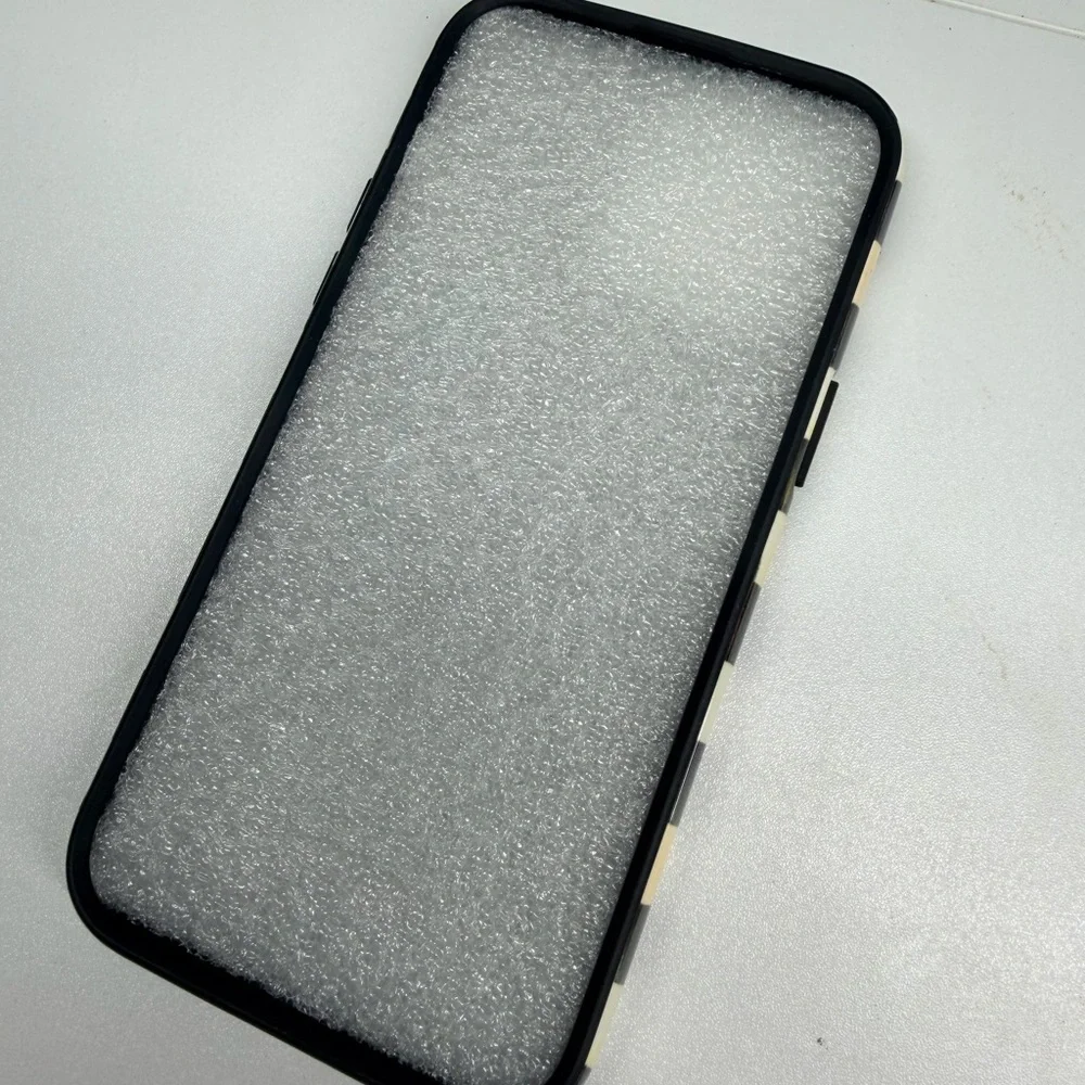 IPHONE 14 Pro Max Phone Case Black Cream Checkered Generic NEVER USED! - Picture 4 of 4
